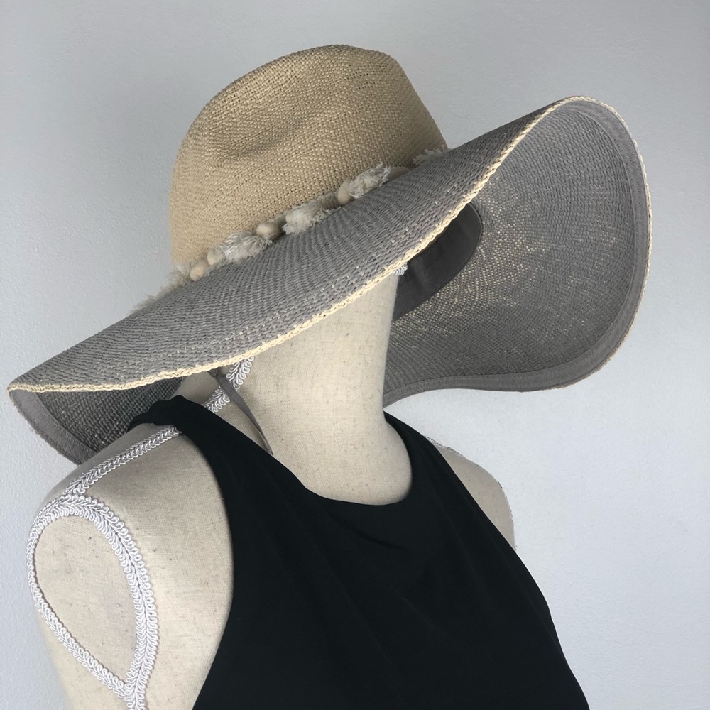 AE Tassel Trim Panama Hat - Picture 6 of 8